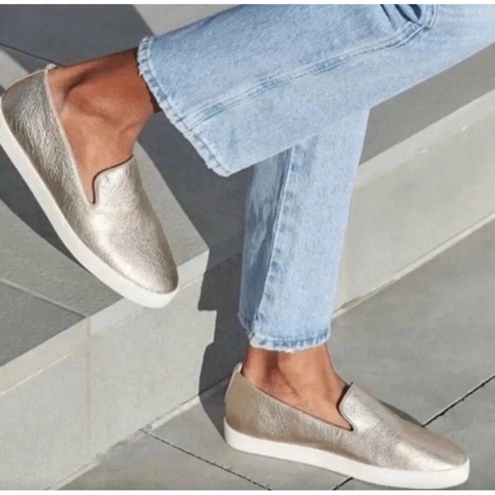 Birdies Shimmering Silver Flats